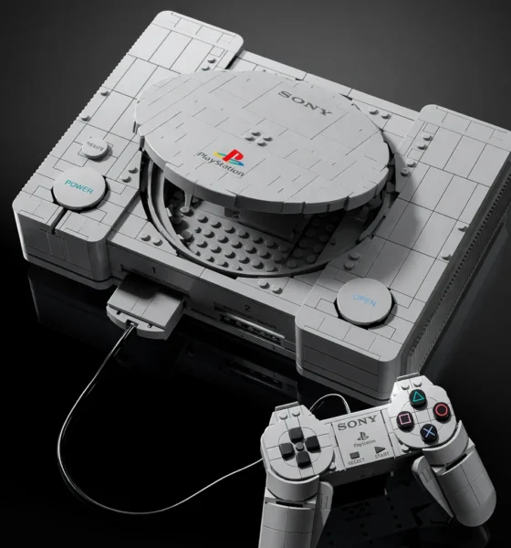 LEGO PlayStation 72306 1911-piece replica $179.99